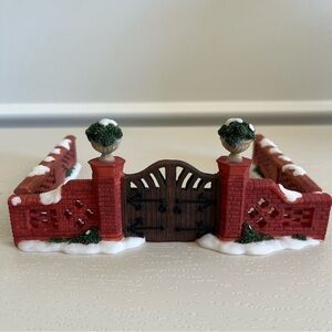 Christmas Village Accessory – Miniature Red Brick Fence with Gate (3-Piece Set)